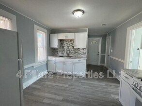 1115 W 150th St in East Chicago, IN - Building Photo - Building Photo