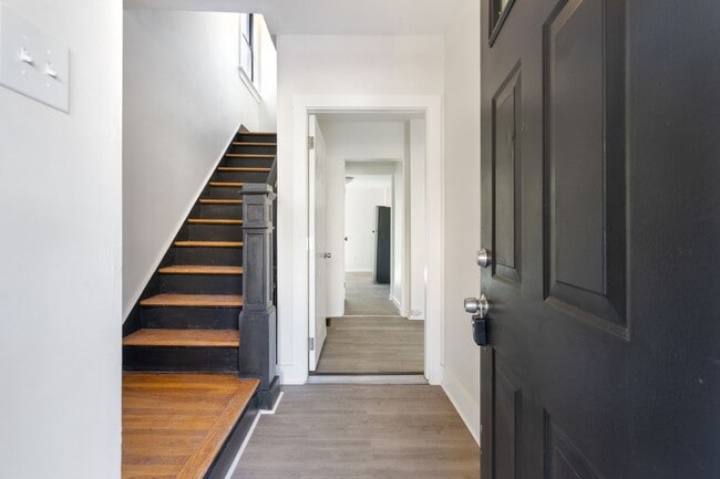 111 Kaplan Ave in Brentwood, PA - Building Photo - Building Photo