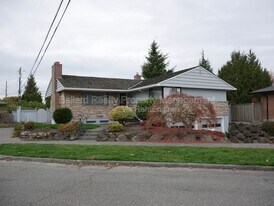 8615 23rd Ave NW in Seattle, WA - Building Photo