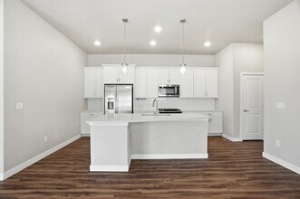 12565 Lake Terrace Ln in Longmont, CO - Building Photo - Building Photo