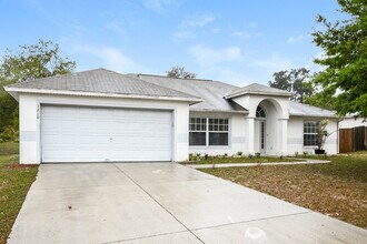 1210 Demoiselle St in Groveland, FL - Building Photo - Building Photo