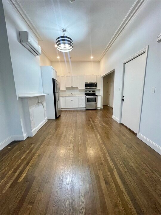 84 Mt Pleasant Ave in Boston, MA - Building Photo