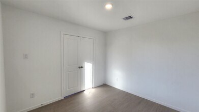 16210 Rustic Prairie Dr in Hockley, TX - Building Photo - Building Photo