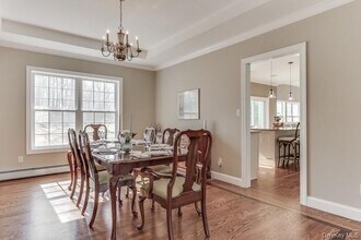 5 Fant Farm Ln in Montebello, NY - Building Photo - Building Photo