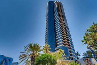 200 E Harbor Dr in San Diego, CA - Building Photo - Building Photo
