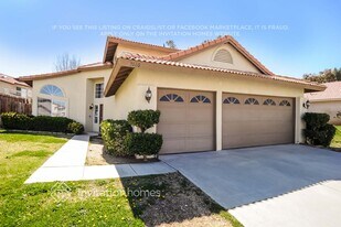 3120 Crowne Dr in Palmdale, CA - Building Photo