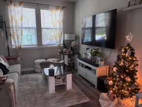 8351 Child's Cove in North Charleston, SC - Foto de edificio - Building Photo