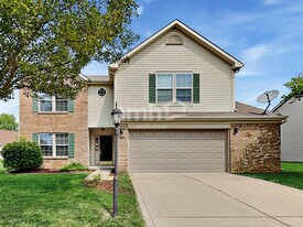 529 Austrian Way in Avon, IN - Building Photo