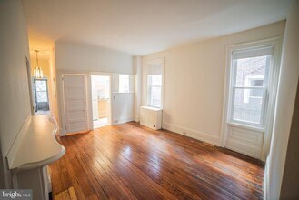 2314 Spruce St in Philadelphia, PA - Building Photo - Building Photo