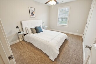 1513 Wilma Rudolph Blvd in Clarksville, TN - Building Photo - Building Photo