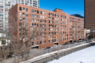 Gordon Terrace Condominiums in Chicago, IL - Building Photo