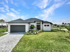 3524 NW 15th Terrace in Cape Coral, FL - Building Photo