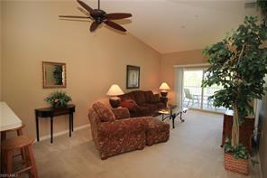2805 Cypress Trace Cir-Unit -1-204 in Naples, FL - Building Photo - Building Photo
