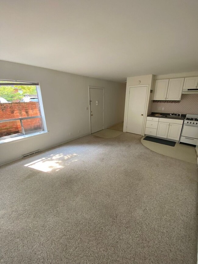 2432 Arlington Blvd in Charlottesville, VA - Building Photo - Building Photo