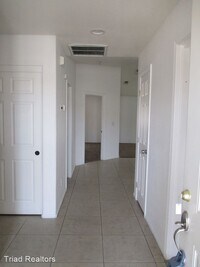 6087 Daisy Ave photo'