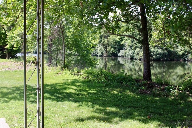 1680 Tabortown St in Terre Haute, IN - Building Photo - Building Photo