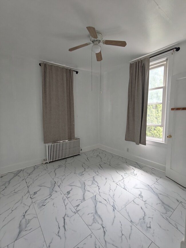 46 First Ave in Pelham, NY - Building Photo - Building Photo