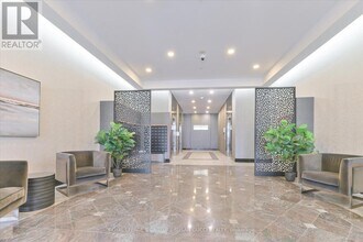 1 Leaside Park Dr in Toronto, ON - Building Photo - Building Photo