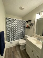 7448 Mitchell Ranch Rd in New Port Richey, FL - Building Photo - Building Photo