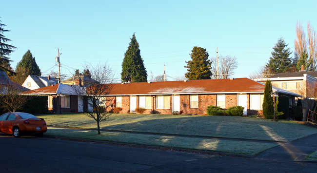 702 N L St in Tacoma, WA - Building Photo - Building Photo