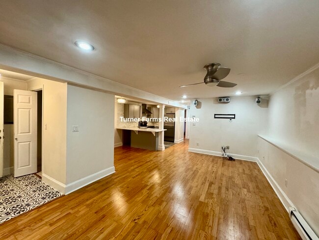 519 Columbus Ave, Unit 1 in Boston, MA - Foto de edificio - Building Photo