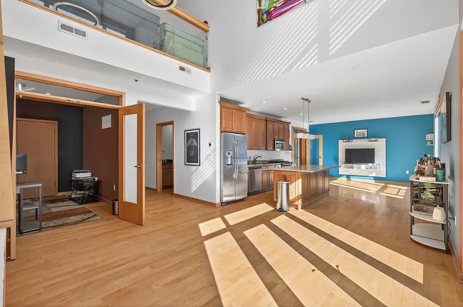 property at 3104 W Lake St