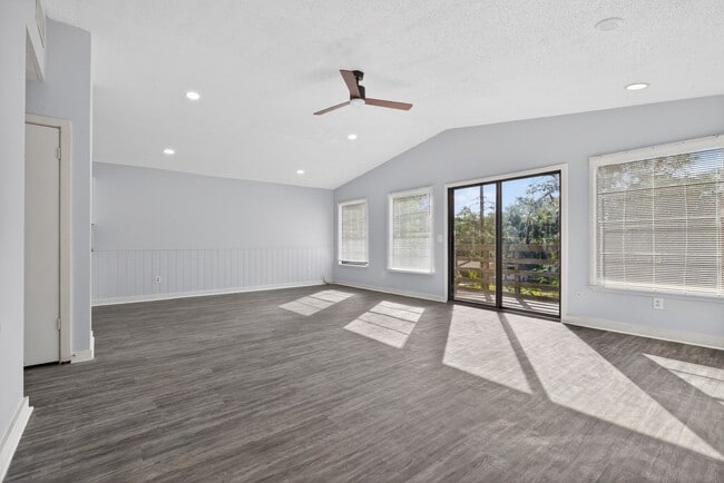 1712 E Mulberry Dr, Unit 1712 E Mulberry Drive, Unit 1712 E Mulberry Drive