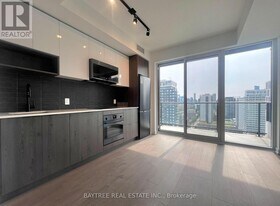 5 Defries St in Toronto, ON - Building Photo