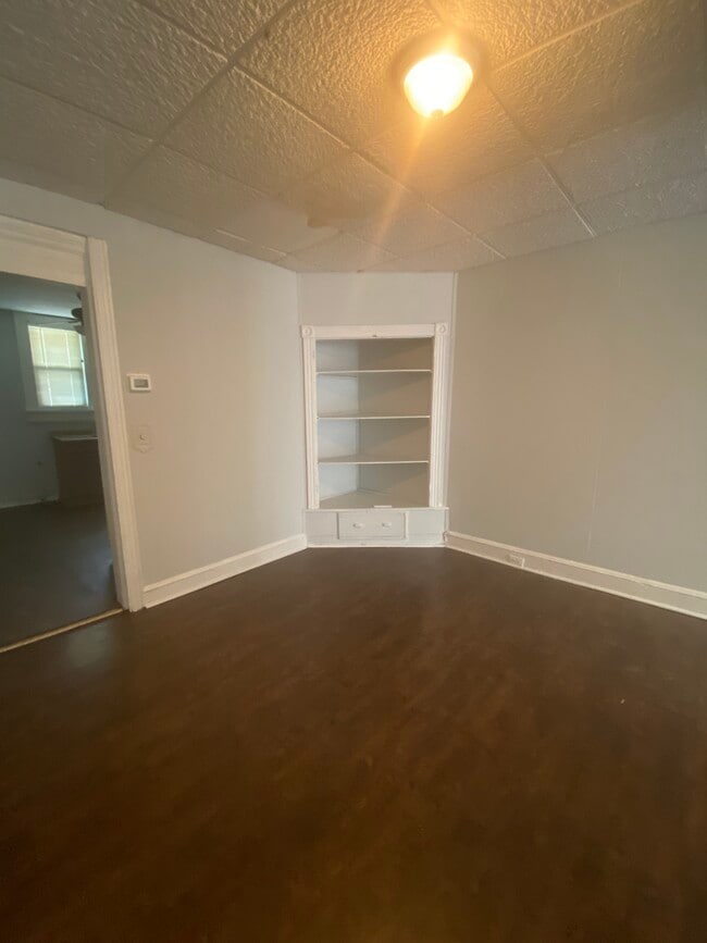 1826 E Lafayette Ave in Baltimore, MD - Building Photo - Building Photo