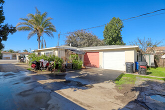 7816 Duchess Dr in Whittier, CA - Building Photo - Building Photo