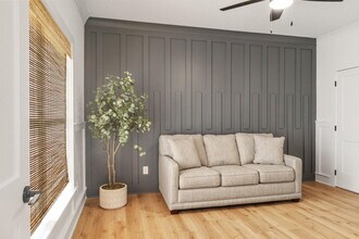 93 Snyder Dr in Townville, SC - Building Photo - Building Photo
