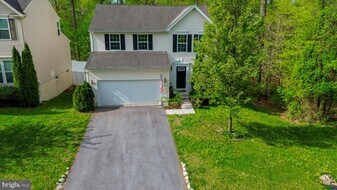 6981 Linden Ave in Elkridge, MD - Building Photo