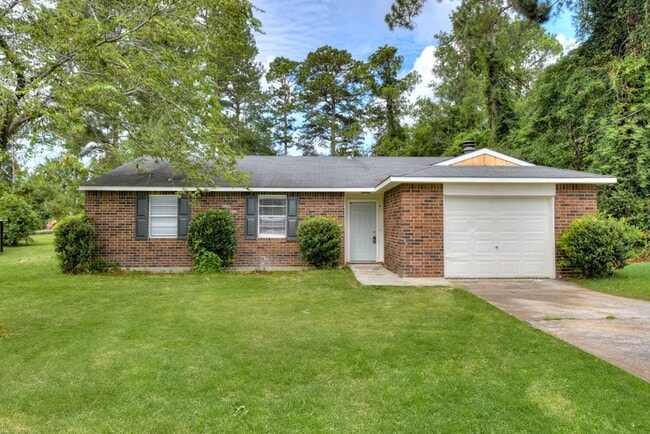 4315 Parkwood Dr in Augusta, GA - Building Photo - Building Photo