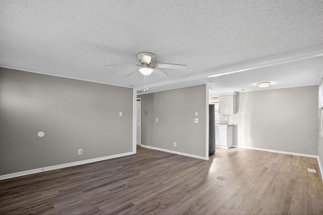 47499 Southampton Dr in Lexington Park, MD - Building Photo - Building Photo