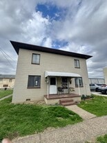 327 1/2 2nd Ave in South Charleston, WV - Building Photo