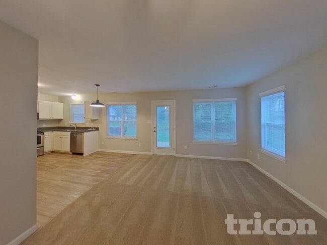 8609 Casa Ct in Charlotte, NC - Building Photo - Building Photo