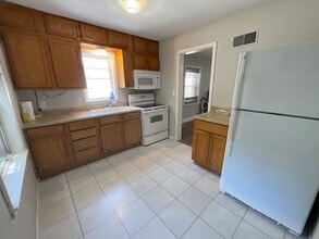 508 E Cozy St in Springfield, MO - Building Photo - Building Photo