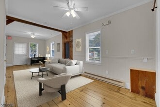 16 Schooleys Mountain Rd in Washington Township, NJ - Building Photo - Building Photo