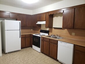 320 N 6th St, Unit 320 N. 6th Street in Nederland, TX - Building Photo - Building Photo