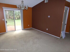 310 Seahorse Cir SE in Palm Bay, FL - Building Photo - Building Photo