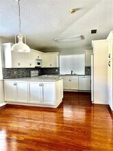 6746 Via Regina in Boca Raton, FL - Foto de edificio - Building Photo