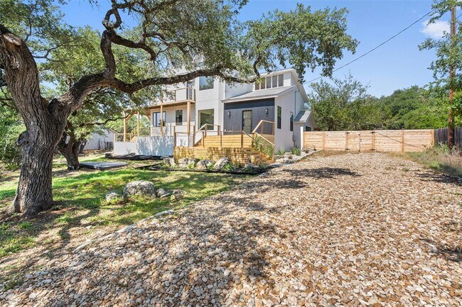 1204 Pike Rd in Austin, TX - Building Photo - Building Photo