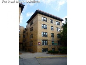 New Center Commons in Detroit, MI - Foto de edificio - Building Photo