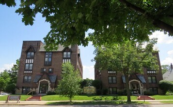 Grand Heritage Apartments in St. Paul, MN - Building Photo - Building Photo