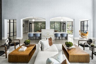 20191 Sabal Palm Ct, Unit A11 in Land O Lakes, FL - Building Photo - Building Photo