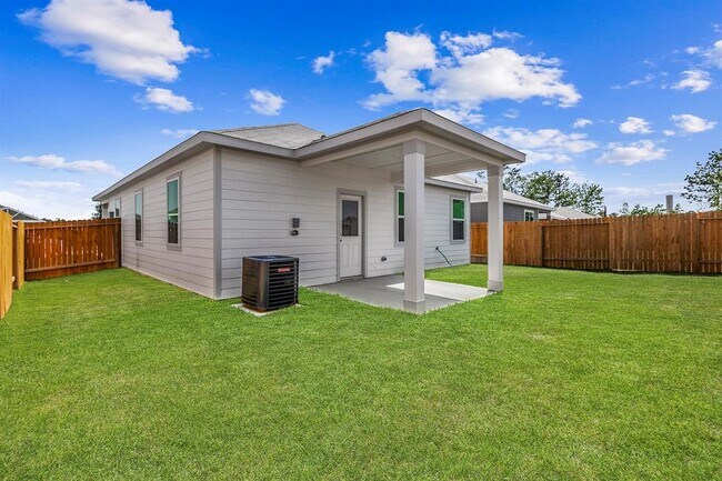 16445 Blossom Grv Dr in Conroe, TX - Building Photo - Building Photo
