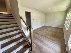 4707 Cypress Tree Ln in Raleigh, NC - Building Photo - Building Photo