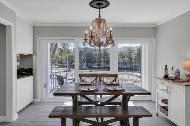 311 Island Way in Clearwater, FL - Building Photo - Building Photo