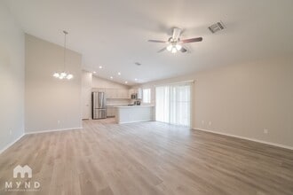 2236 S 82nd Ln in Phoenix, AZ - Building Photo - Building Photo