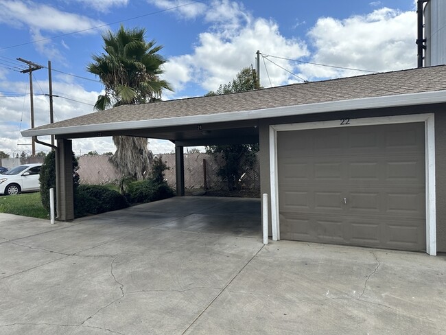 2922 Stanislaus St in Riverbank, CA - Building Photo - Building Photo